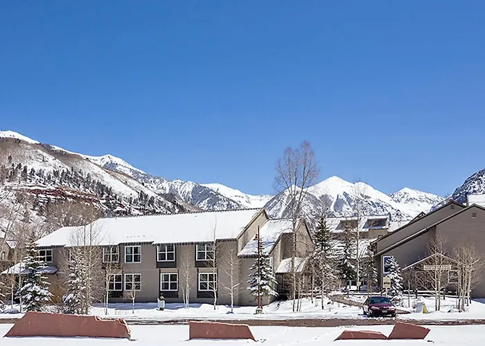Mountainside Inn